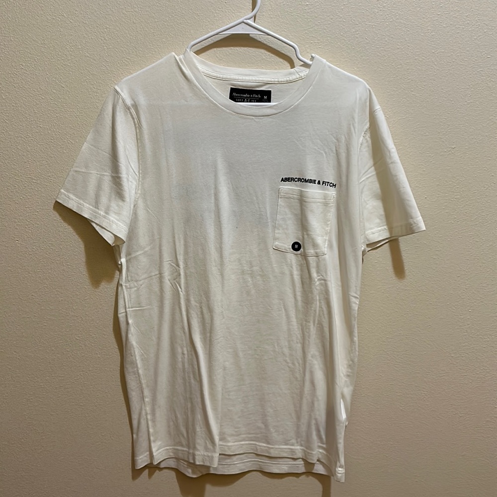 Abercrombie & Fitch T-shirt, size medium, color white